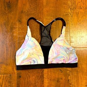 Victoria’s Secret PINK Ultimate Lightly Lined Tie Dye with Mesh Sports Bra 😍